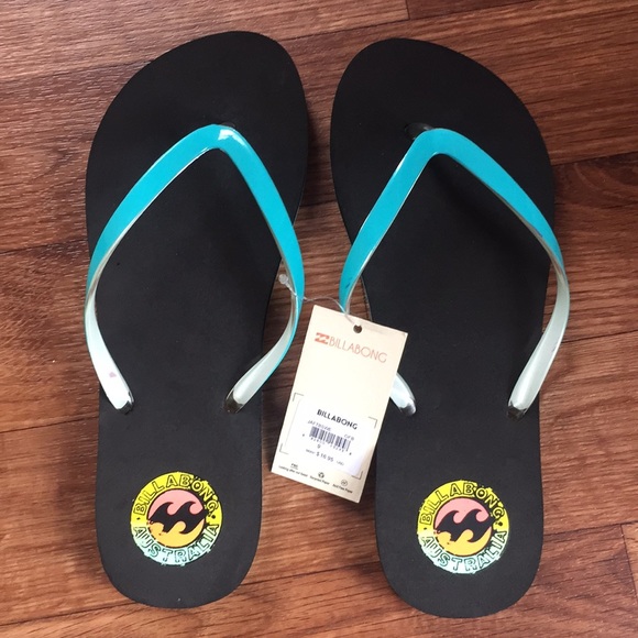 Billabong Shoes - NWT billabong flip flops